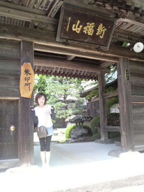 お久しぶり(<br />
 ゜▽゜)/