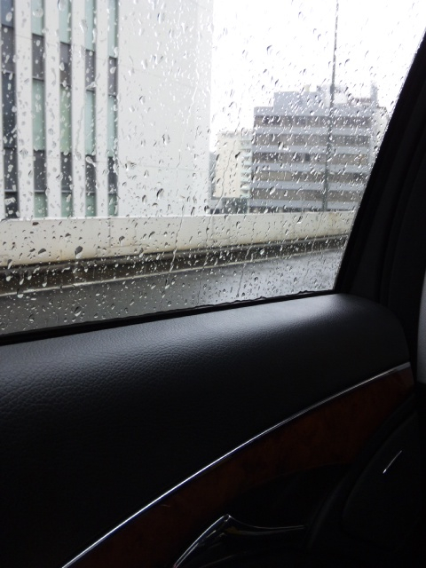 お初〜&また私?!