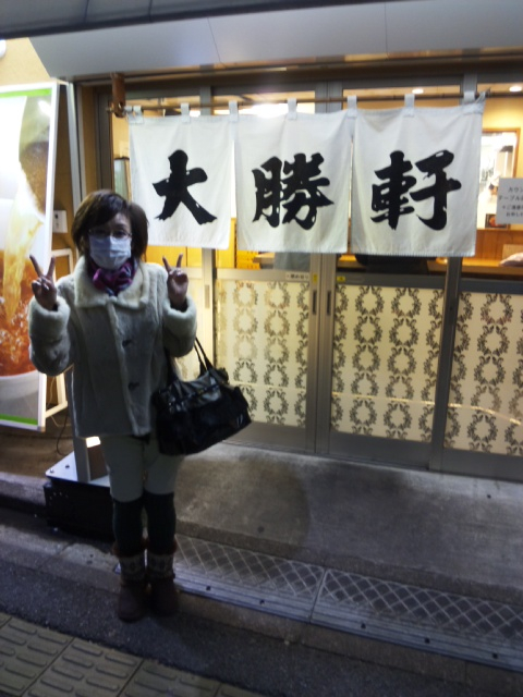 怪しい(￣▽￣;)